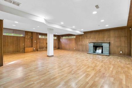 For Lease - 20 Oxbow Road, Toronto, Ontario - Photo 4