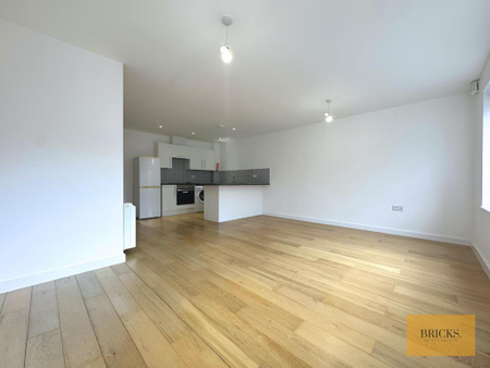 1 bedroom flat to rent - Photo 2
