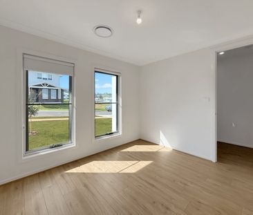 Near New Family Home - Photo 5