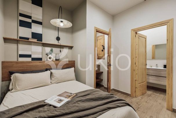 3 room luxury Apartment for rent in Barcelona, Catalonia - Photo 1