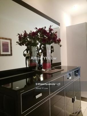 The Straits View Condominium, Permas Jaya - Foto 1