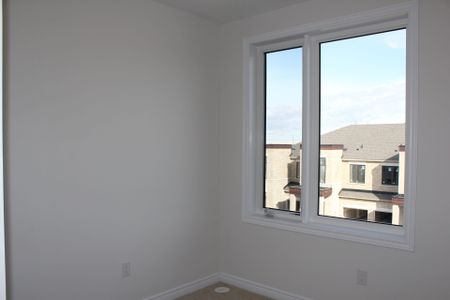 For Lease - 62 Johann Drive, Markham, Ontario - Photo 3