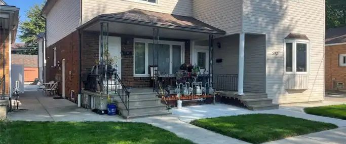 592 ELLIOTT Unit# BASEMENT | 592 ELLIOTT Unit# BASEMENT, Windsor - Photo 1