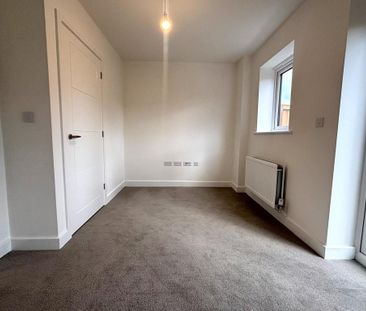 2 bedroom terraced house to rent - Photo 6