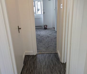 1 Bed Flat, Lauriston Road, E9 - Photo 1