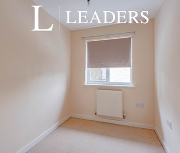 3 bedroom house to rent Deer Way, Horsham, West Sussex, RH12 - Photo 4