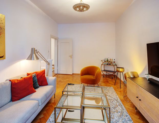 Historic gem with modern living comfort - Photo 1