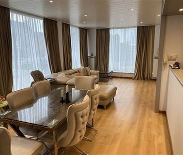 Appartement te huur - Photo 1