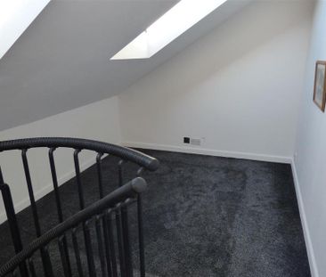 1 bedroom semi-detached house to rent - Photo 6