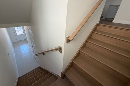 For Lease - 29 Pogie Drive, Welland, Ontario - Photo 4