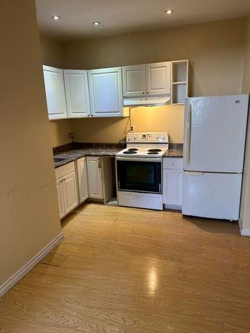 For Lease - 54 Market Square Unit# C, Quinte West, Ontario - Photo 2