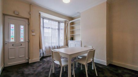 2 bedroom terraced house to rent - Photo 5