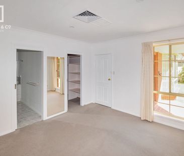 Quality Family Home in a Peaceful Court Location - Photo 4