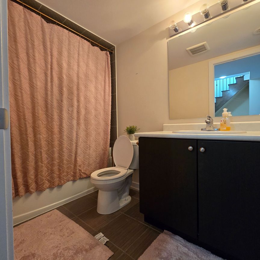 For Lease - 20 Westmeath Lane Unit# 2325, Markham, Ontario - Photo 1