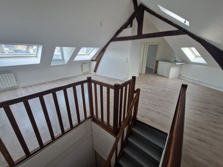 Location Appartement 4 pièces 65m² FECAMP 76400 - Photo 4