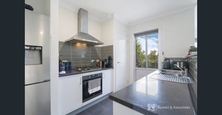 SETTLE IN BEFORE CHRISTMAS - Photo 2