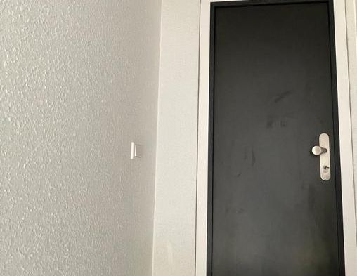 Erstbezug 30 qm Dachgeschosswohnung mit Einbauküche - Foto 1