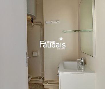 Location Appartement 1 pièce 23m² ST LO 50000 - Photo 4