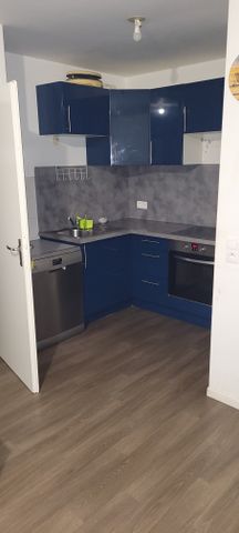 2 pièces - Meublé - 39,8 m² - RDC - Colocation non autorisée - Photo 3