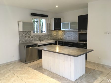 Villa de plain-pied type4 90m + garage+ jardin - Photo 3