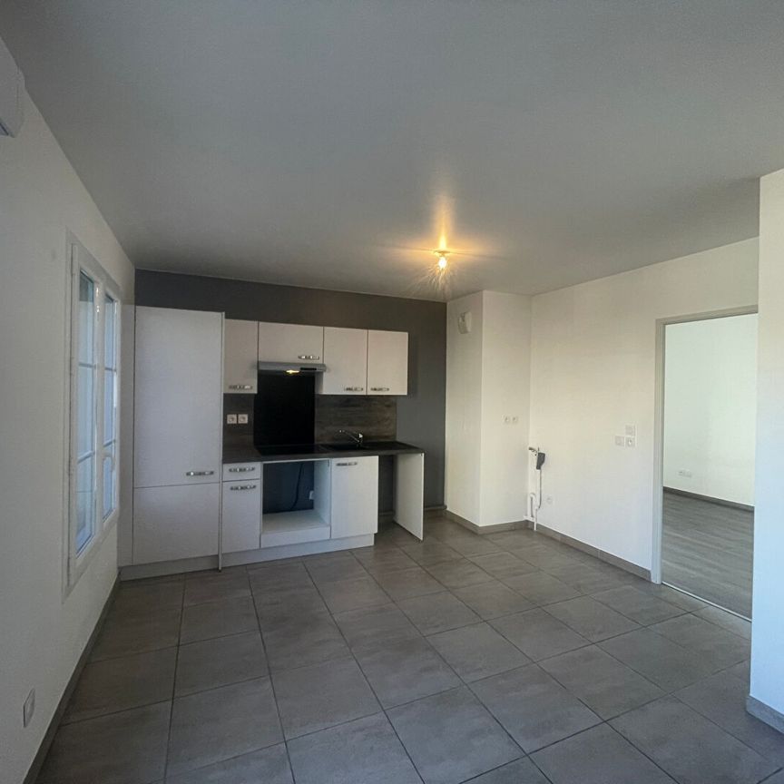 Location Appartement 2 pièces 40m² - Photo 1