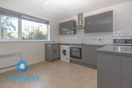 2 bed Apartment for Rent - Photo 2