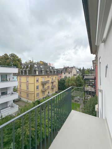 Newly Renovated - Modern - Central - Your New Home? - Photo 5