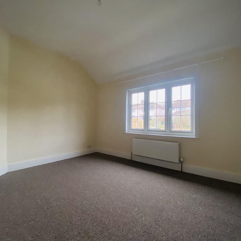 2 bedroom semi-detached house to rent - Photo 1
