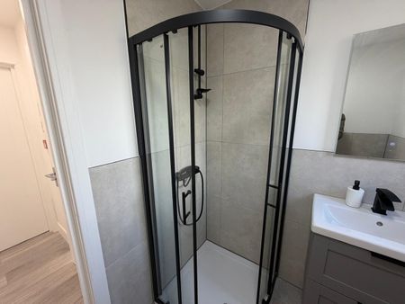 1 Bed Flat, Hill House Road, SW16 - Photo 5