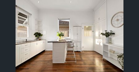 3 Bedroom Home - Photo 2