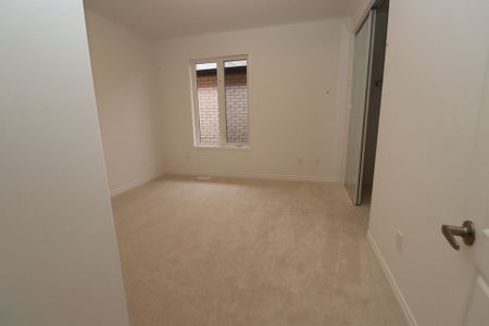 For Lease - 278 Forestwalk Street Unit# 2, Kitchener, Ontario - Photo 5