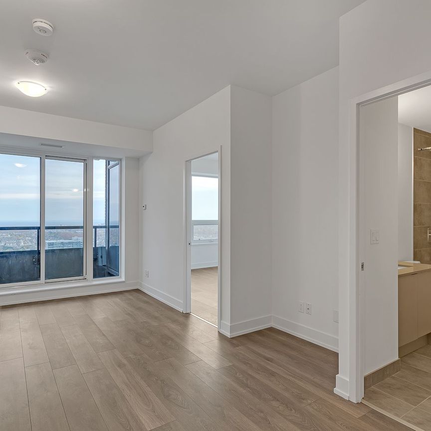 For Lease - 297 Oak Walk Drive Unit# 2102, Oakville, Ontario - Photo 1