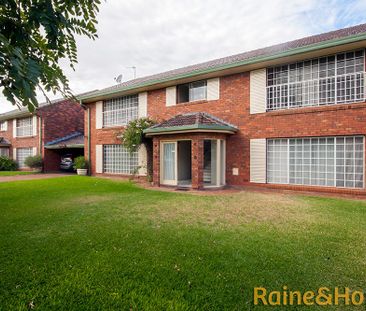 Centrally Located Convenient Unit - Photo 1