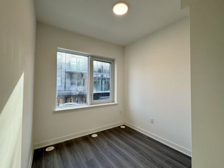 For Lease - 69 Curlew Drive Unit# 106, Toronto, Ontario - Photo 2