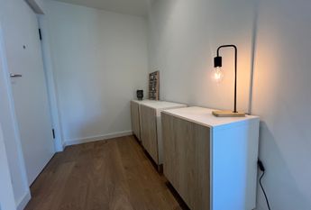 Apartamento T1 para Arrendamento com Varanda e Lugar de Estacionamento em Paranhos