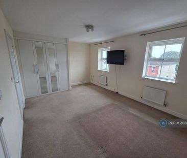 3 bedroom terraced house to rent - Photo 4