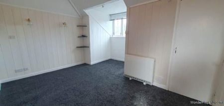 1 bedroom property to rent in Chard - Photo 3