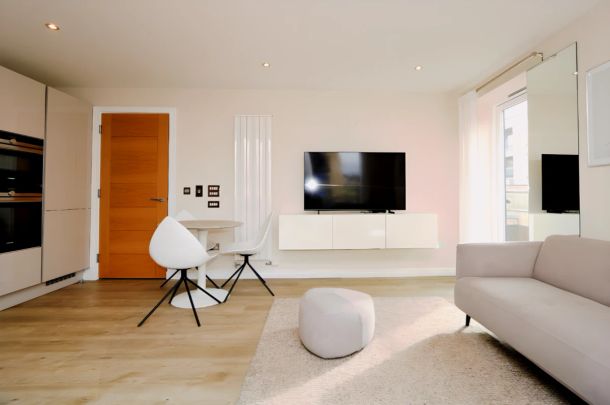 2Bedrooms, 1Bathrooms - Photo 1