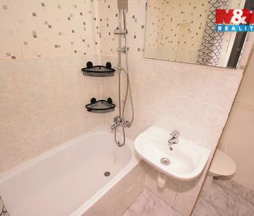 Pronájem bytu 2+kk, 35 m - Fotografie 3