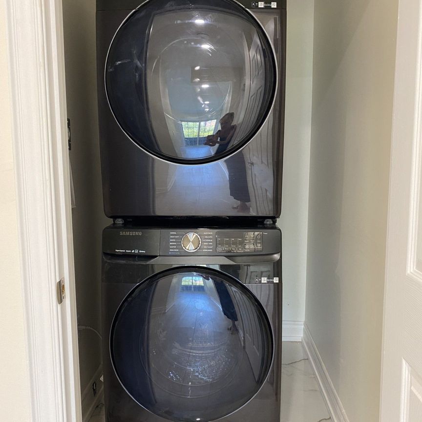 For Lease - 50 Sharonview Crescent, East Gwillimbury, Ontario - Photo 1