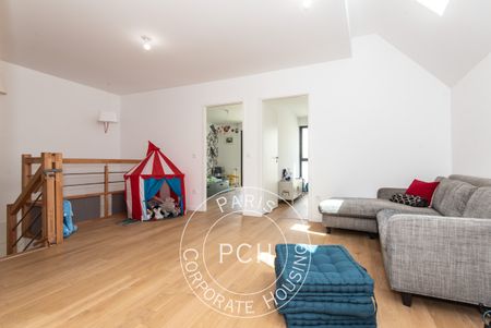 Rue Albert Dhalenne, - Photo 3