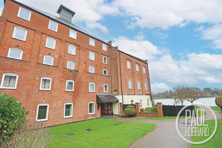 2 bedroom flat to rent - Photo 5