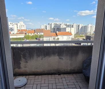 Location Appartement 1 pièce 20m² CLERMONT FERRAND 63000 - Photo 3