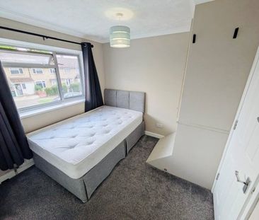Gossops green 1 bedroom house to rent - Photo 5