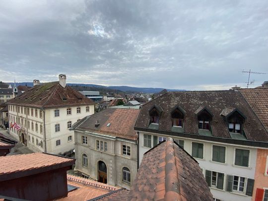 Charmant duplex de 3.5 pièces en vieille ville - Photo 1