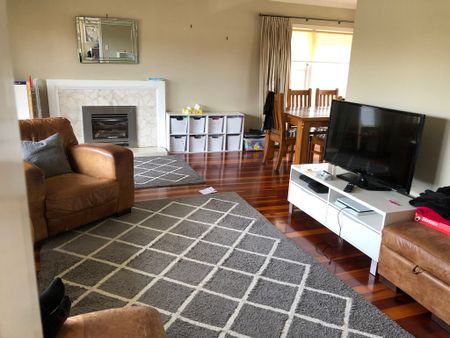 Howick - Photo 5