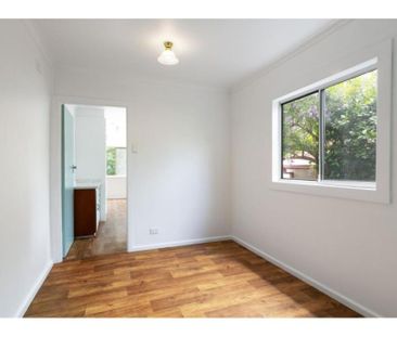 2 / 6 South Street, Wollongong, NSW 2500 - Photo 5