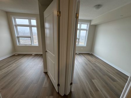 For Lease - 1577 Rose Way Unit# 416, Milton, Ontario - Photo 5