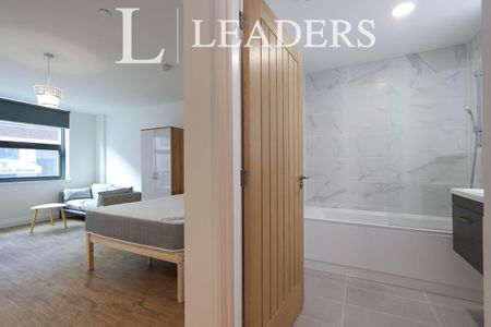 studio to rent North Church House, 14 North Church Street, Sheffield, S1 - Photo 4