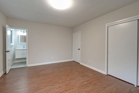 For Lease - 272 Pinehurst Drive, Oakville, Ontario - Photo 4